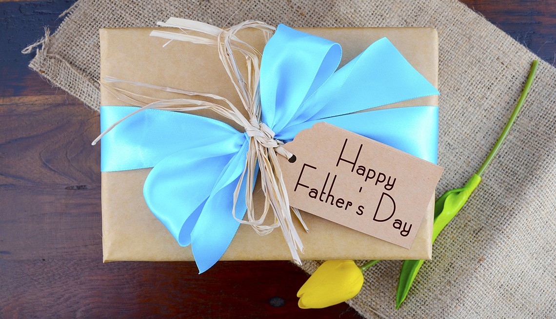 Father's Day Gift Ideas 1140-fathers-day-gift-present.jpg