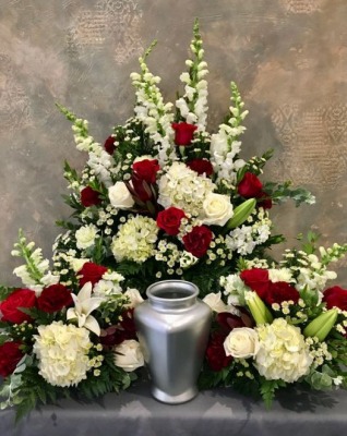 Funeral Flowers loving-tribute.jpg