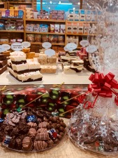 Atkins Irresistible Holiday Treats EverydayChocolatePlatter.jpg